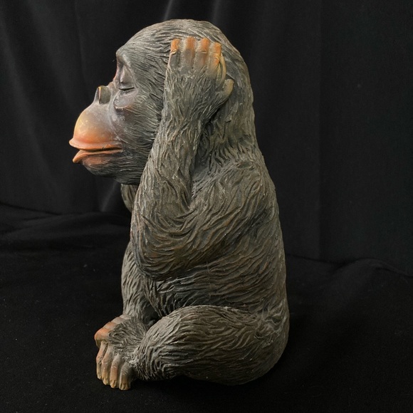 Hear No Evil! Large Resin Monkey 🙉🙉🙉 - Picture 2 of 5